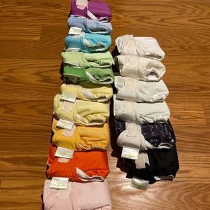 *SOLD* 16 bumGenius Littles - Newborn Lot